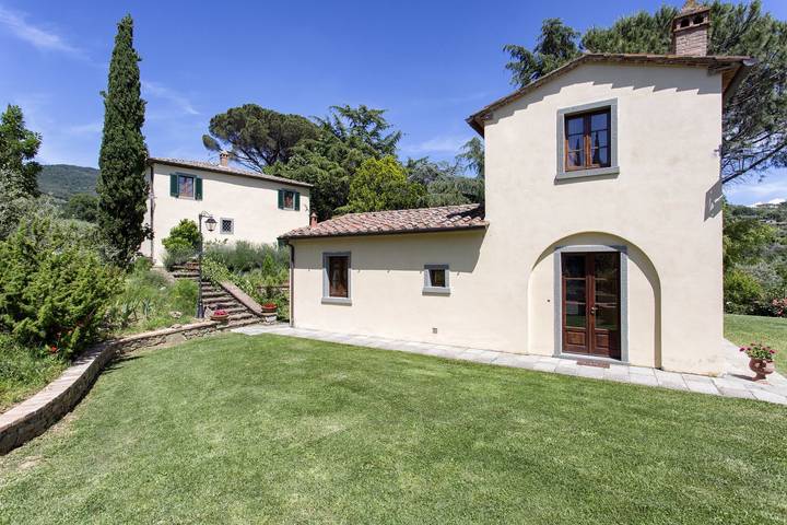 Villa San Pietro in Cegliolo, Cortona