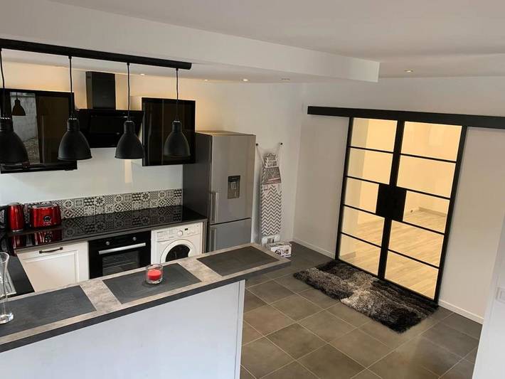 Location de vacances pour 3 personnes, avec terrasse et vue à Oullins - 3