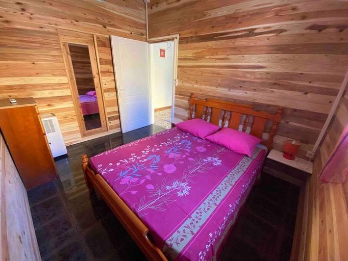 Gîte pour 8 personnes, avec terrasse dans Sainte-Anne (Reunion) - 2