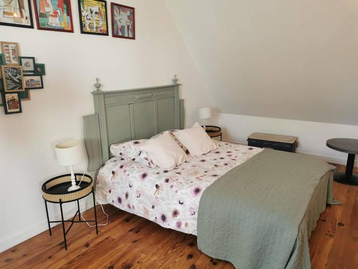 Gîte pour 2 personnes, avec jardin à Sainte-Croix-sur-Mer