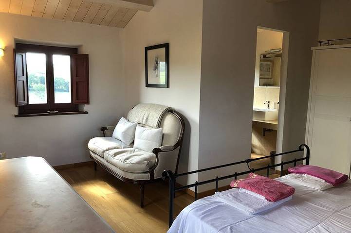 Restaurierter Bauernhof mit 4/5 Schlafzimmern, Pool, superschnelles WLAN, modernes Interieur in Ostra Vetere, Ancona Provinz