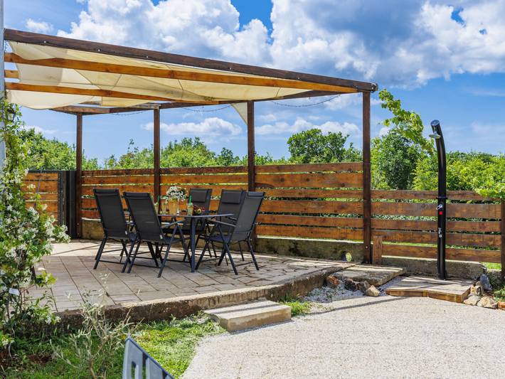 Ferienhaus für 6 Personen, mit Terrasse und Garten in Marčana - 4