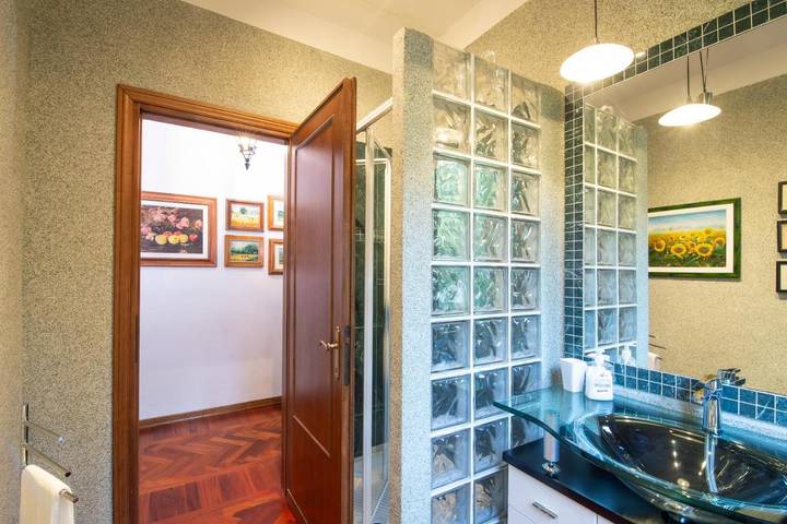 Ferienhaus für 2 Personen, mit Balkon und Whirlpool sowie Terrasse und Garten in Castel San Niccolò - 3
