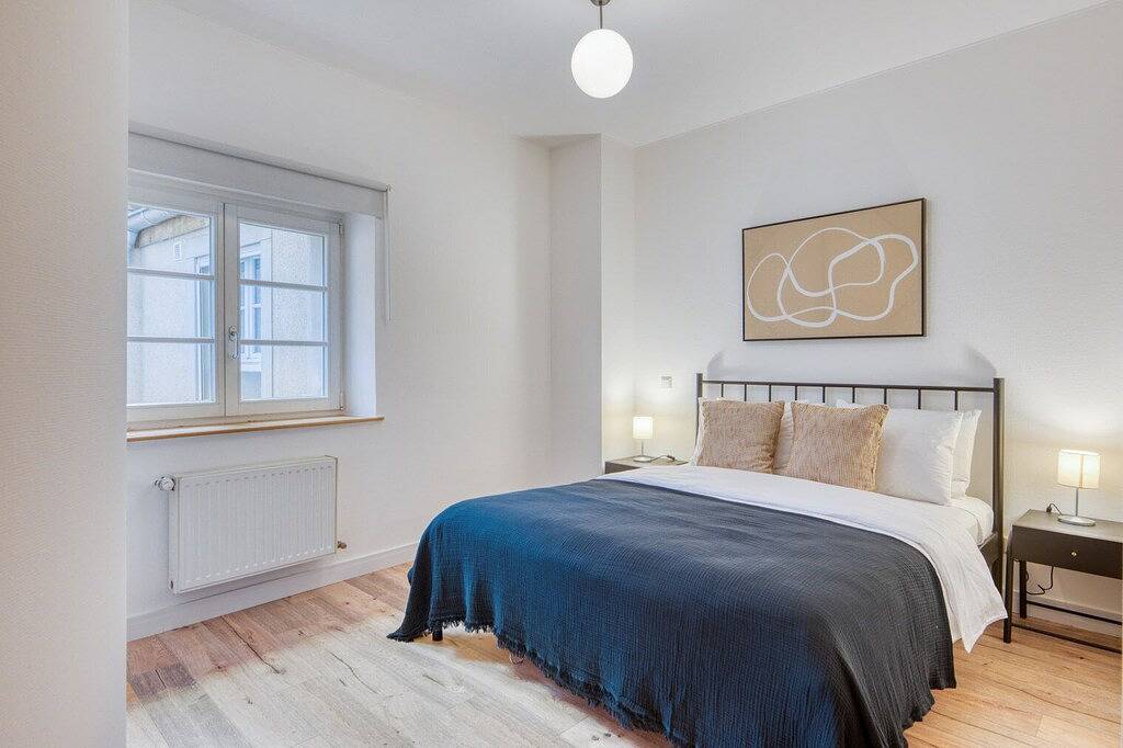 Ganze Wohnung, Renovated Grund 1Br nr bus station, by Blueground in Luxemburg (Stadt), Luxemburg
