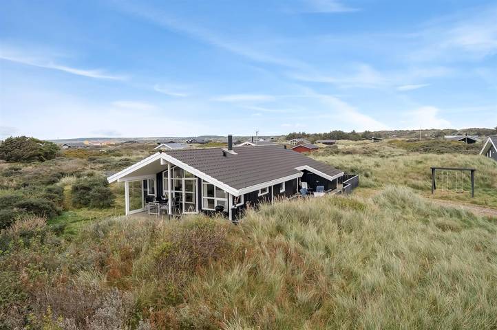 Ferienhaus für 6 Personen, mit Terrasse und Whirlpool sowie Sauna, mit Haustier in Nørlev Strand