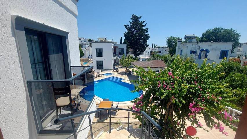 Hôtel pour 2 personnes, avec jardin ainsi que piscine et terrasse