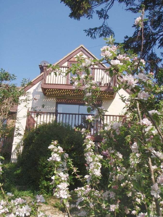 B&b for 2 people, with Balcony and Terrace as well as Garden and View in Lyme Regis