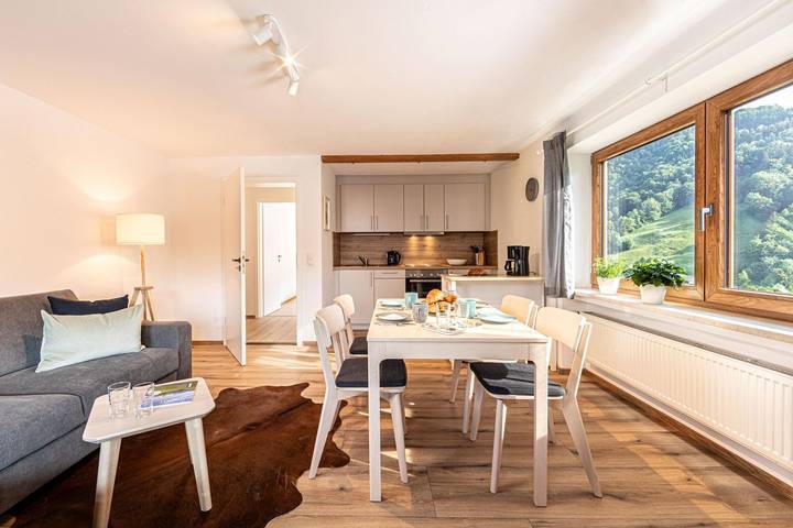 Ferienwohnung für 4 Personen, mit Balkon in Marktschellenberg, Bayerische Alpen