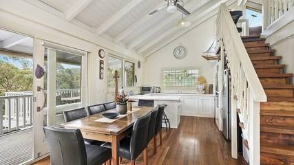 Holiday Home for 6 People in Lorne, Surf Coast Shire, Photo 3