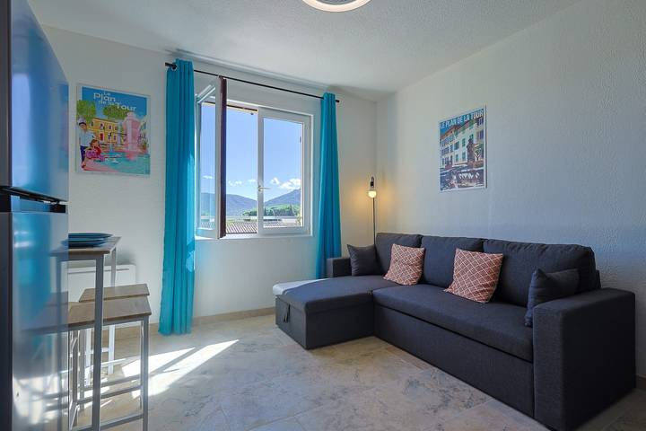 Ferienwohnung für 2 Personen, mit Pool in Le Plan-de-la-Tour