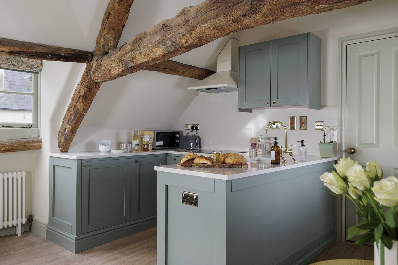 Entire apartment, The Miller's Snug at Cowley House in Cirencester, Gloucestershire