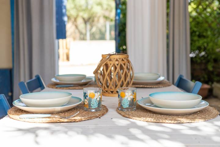 Ferienhaus „Villa Lucia 240 m vom Meer“ mit Parkplätzen in Putzu Idu, San Vero Milis