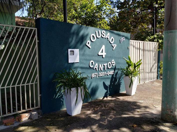 Pousadas para 2 pessoas, com jardim, com animais de estimação no Pantanal