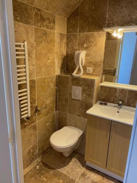 Gîte pour 2 personnes, avec jardin et vue dans Thermes Luz Saint Sauveur - 2