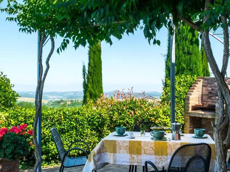 Casa 12 Persone in Montaione, Firenze province