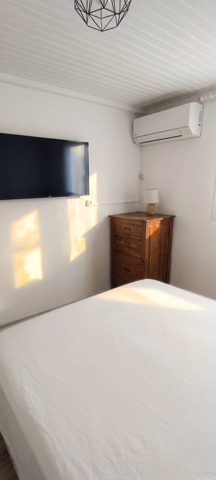 Apartamento entero, Apartamento junto al mar en Les Trois-Îlets, 27 m², ideal para 3 in Anse Mitan, Les Trois-Îlets