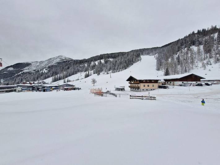 Ferienwohnung für 5 Personen, mit Balkon und Ausblick in Altenmarkt im Pongau - 3