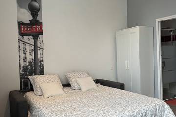 Appartement De Vacances pour 2 Personnes dans Laval, Mayenne, Photo 1