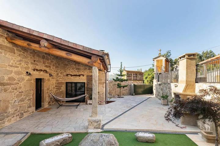 Chalet para 10 personas, con vistas y sauna además de piscina y jardín en Santiago de Compostela - 3