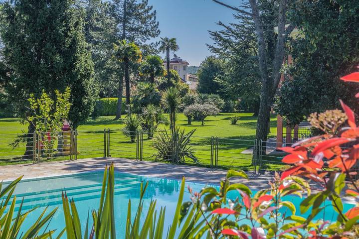 Appartement voor 4 personen, with tuin and terras as well as zwembad, met huisdier in Manerba del Garda