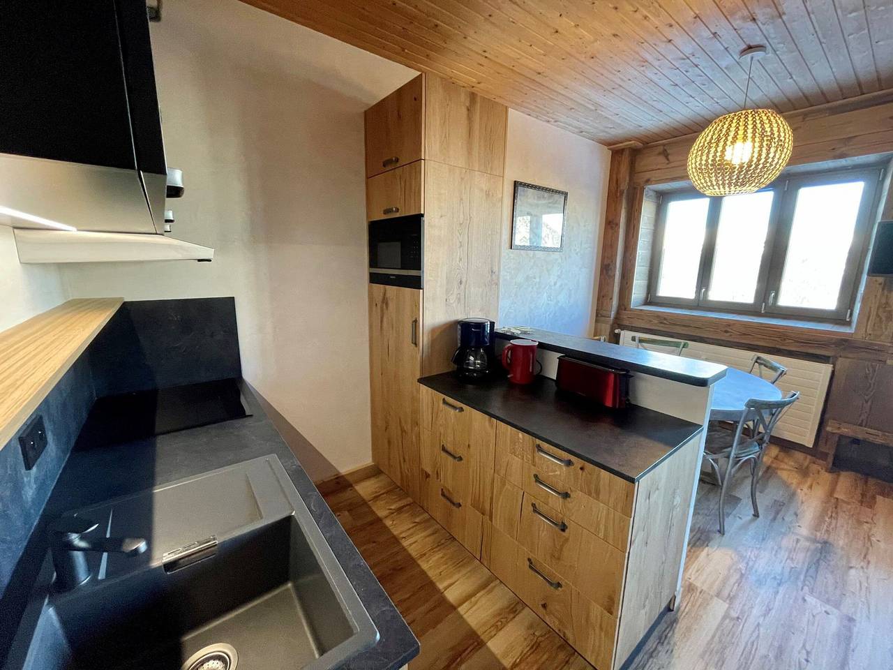 Geheel appartement, T2 cabin in Courchevel with slope access, parking and wifi in Courchevel 1850, Saint-Bon-Tarentaise