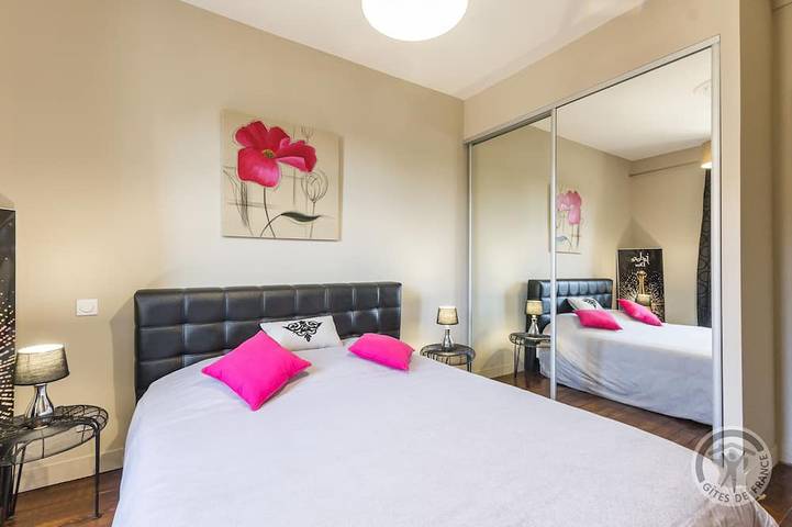 Location de vacances pour 6 personnes, avec jardin, animaux acceptés à Saint-Martin-des-Entrées - 2