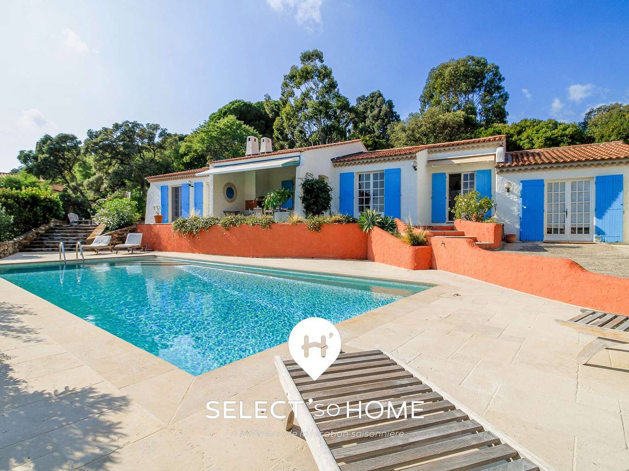 Peaceful villa with pool and sea view in Bormes in Bormes-les-Mimosas, Nationaal park Port-Cros