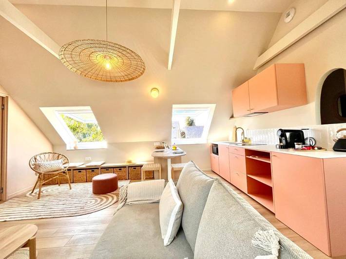 Gîte pour 2 personnes, avec jardin et jacuzzi ainsi que piscine et sauna à Saint-Évarzec - 2