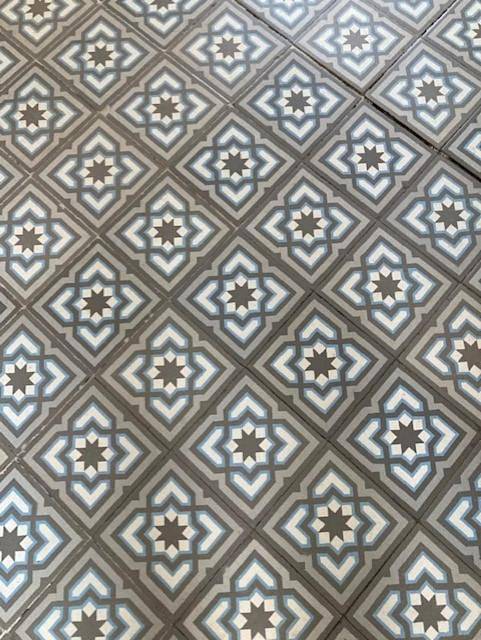 Location de vacances pour 6 personnes, avec piscine et terrasse à Étalondes