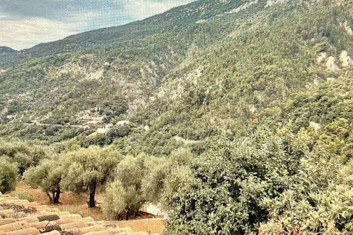 Gîte pour 4 personnes à Coaraze