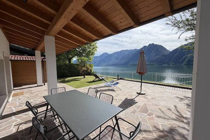 Bungalow für 6 Personen, mit Pool und Garten am Idrosee