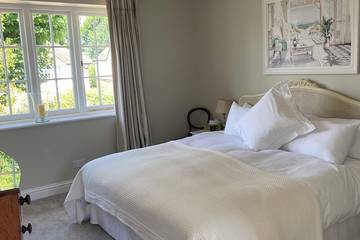 Cottage for 2 People in Claygate, Surrey, Photo 1