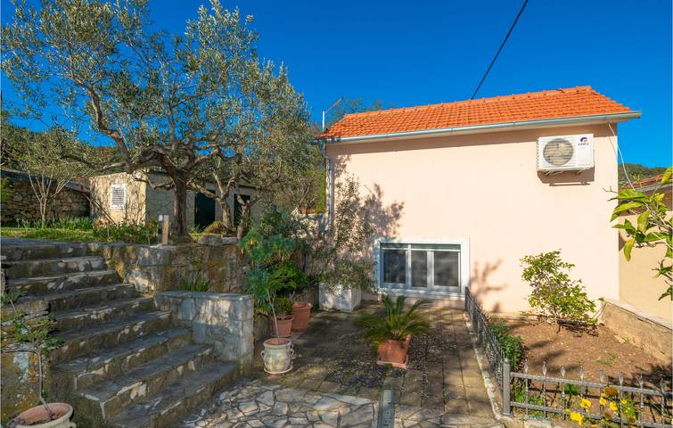 Ferienhaus für 4 Personen, mit Terrasse auf Hvar - 2