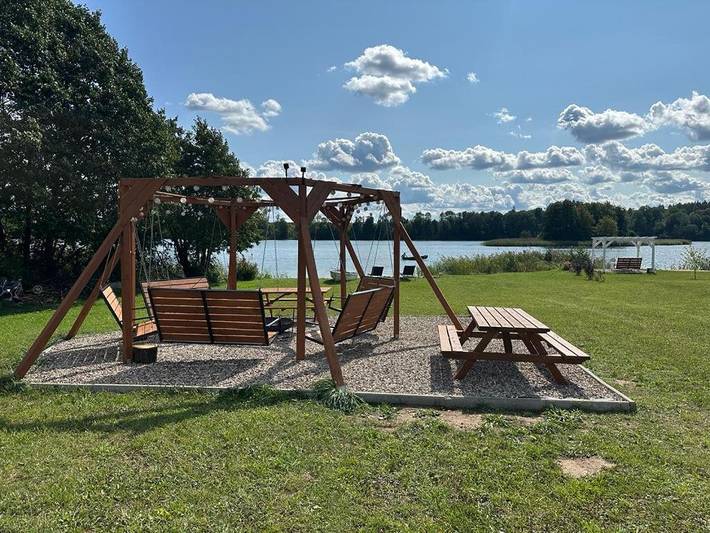 Apartament wakacyjny dla 15 osób, z ogród i widok w Elk