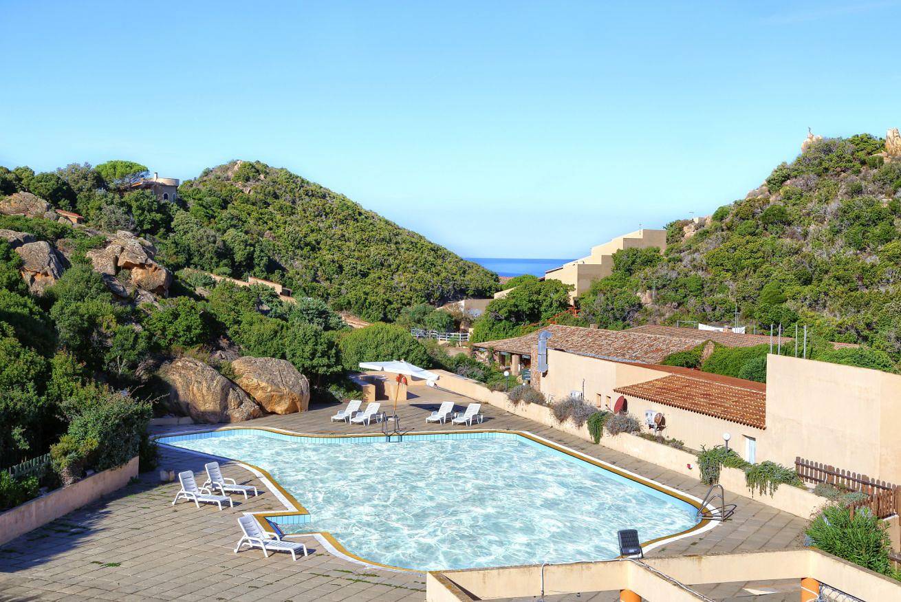 Appartement entier, Appartement de vacances pour 4 personnes avec piscine in Costa Paradiso, Trinità d'Agultu e Vignola