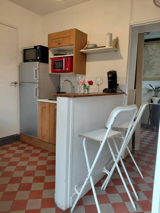 Appartement entier, One-Bedroom Apartment in Méry-sur-Oise, Val-d'Oise