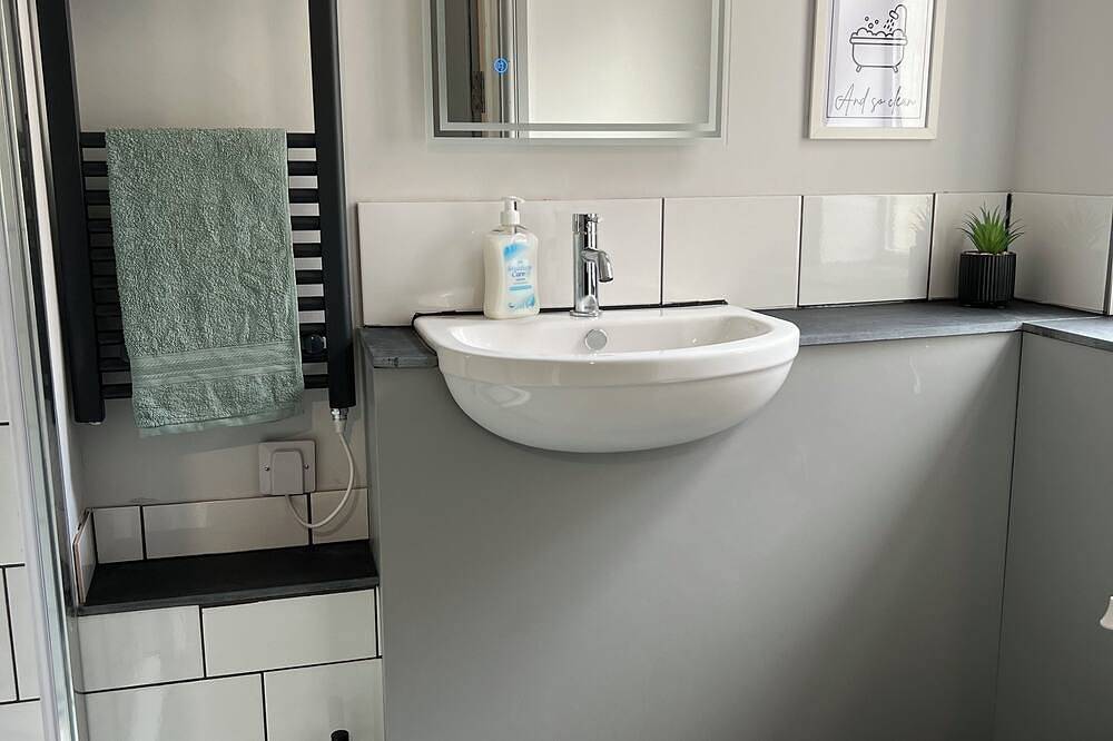 Great value serviced accommodation, North Cornwall in Cornwall