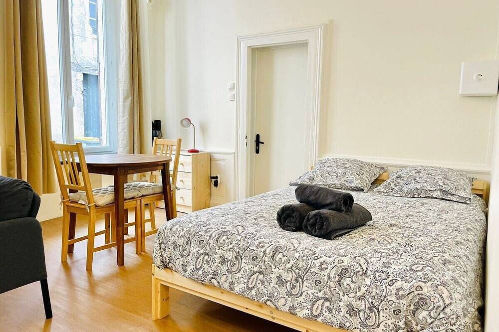 Appartement entier, Studio Charretiers, centre ville in Orléans, Vallée de la Loire