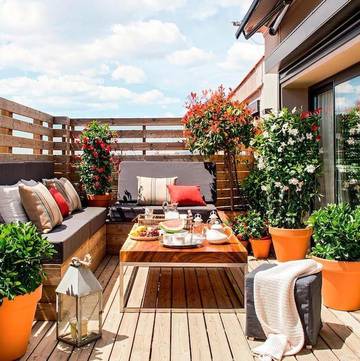 Gîte pour 2 personnes, avec terrasse à Vernajoul
