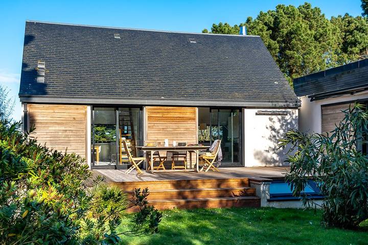 Villa pour 13 personnes, avec jardin et terrasse, animaux acceptés