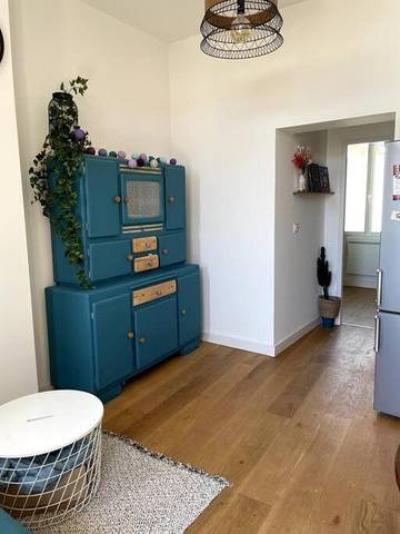 Gîte pour 4 personnes, avec jardin à Latresne