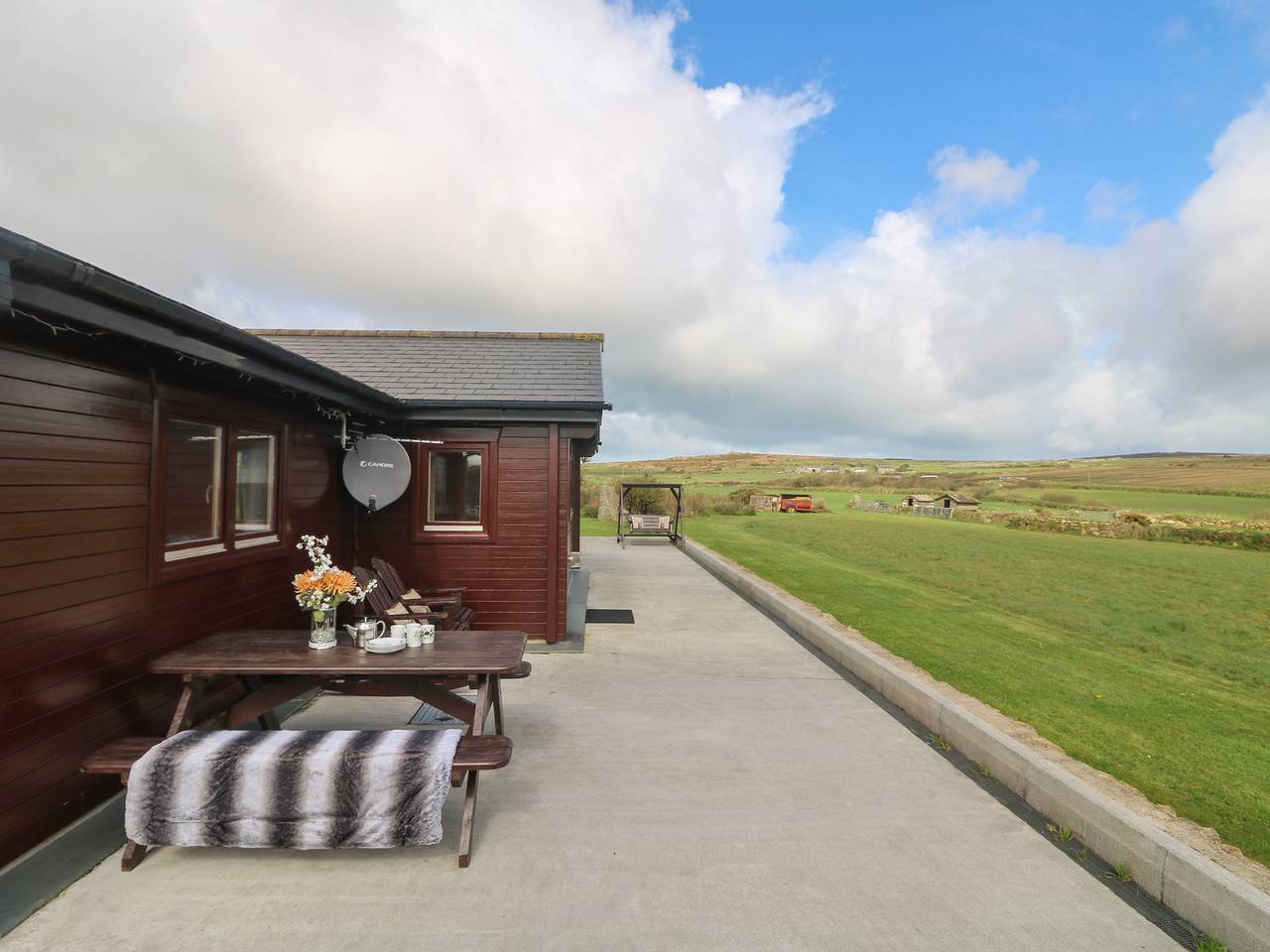 Chywolow Lodge in Cornwall