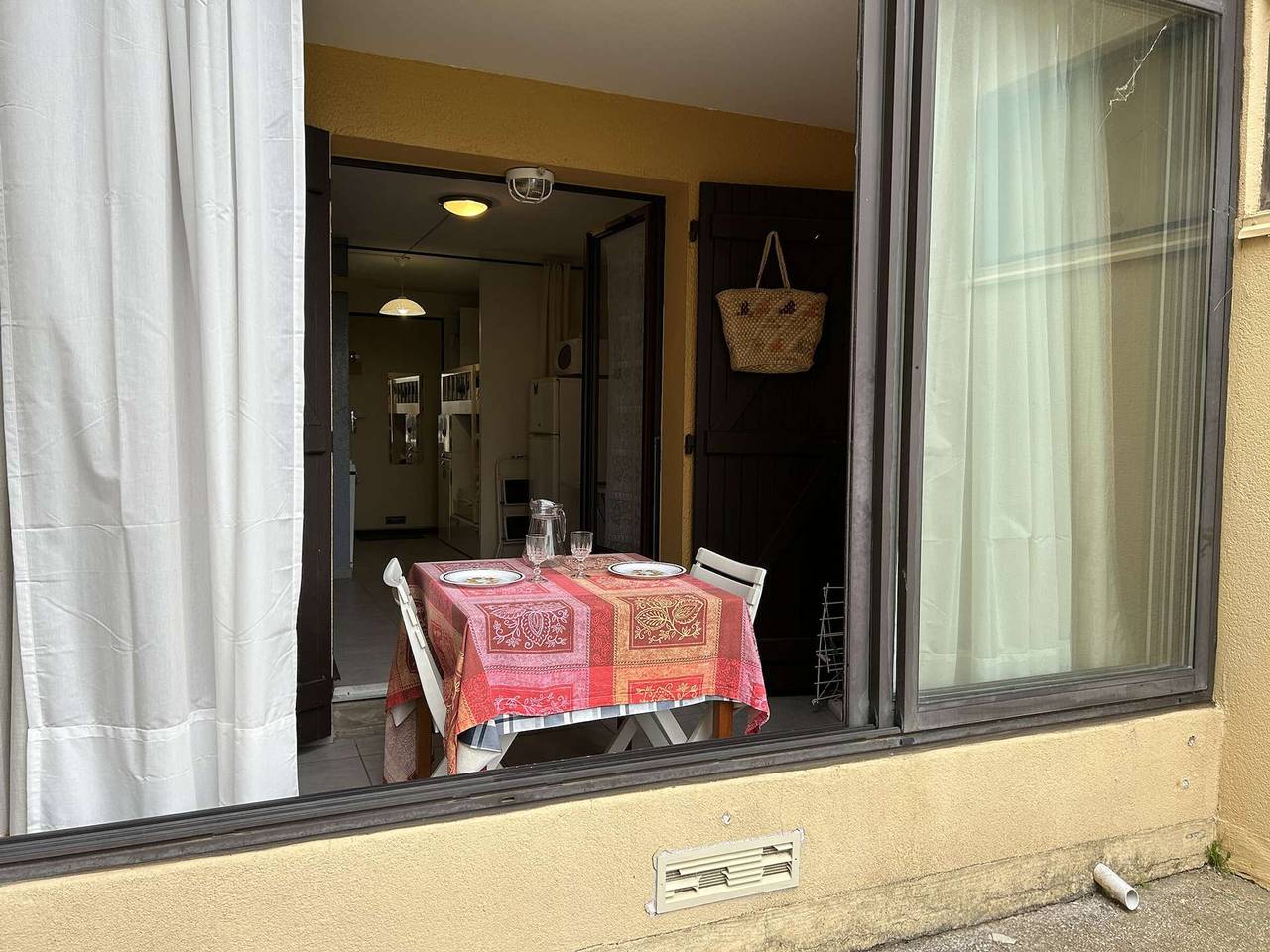 Appartement entier, Studio cabine près de la plage pour 4 pers., animaux admis in Saint Pierre la Mer, Fleury