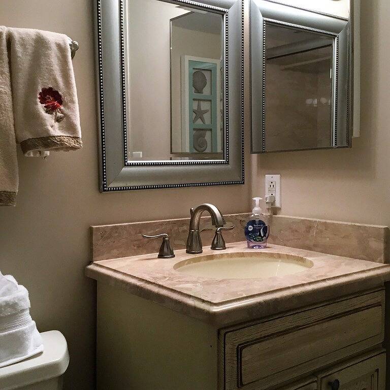 Ganze Wohnung, Tropical Jupiter Bay Garden View in der Nähe von Carlin Park Beach, Geschäften, Restaurants & Fun in Jupiter, Palm Beach County