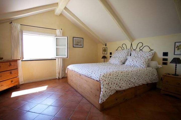 Villa mit fantastischem Meerblick, umgeben von Weinbergen Citra in Celle Ligure, Riviera di Ponente