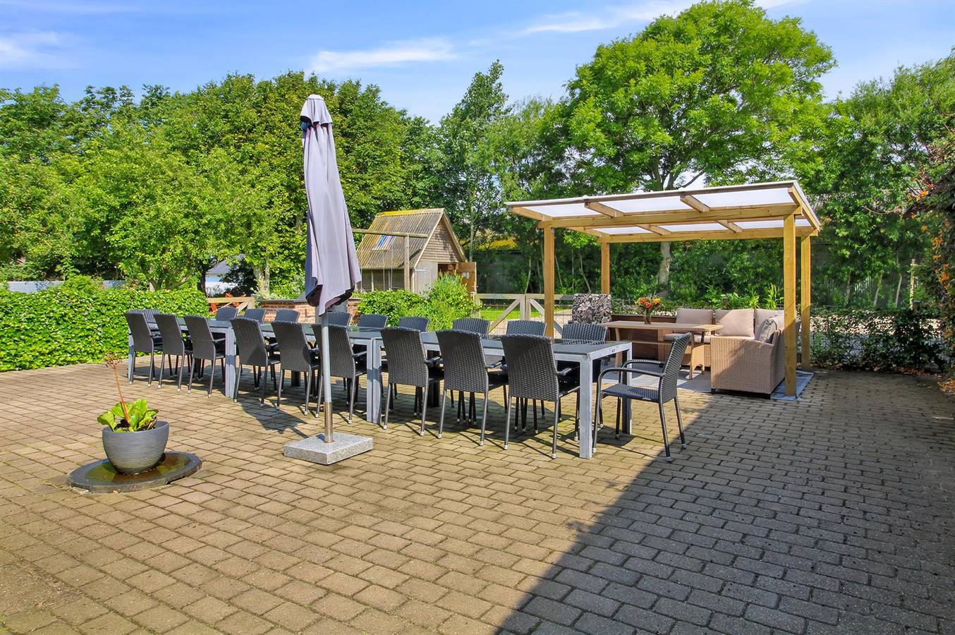 Beautiful home in Bredebro w/ 10 Bedrooms, Sauna and Wifi in Tondern und Umgebung