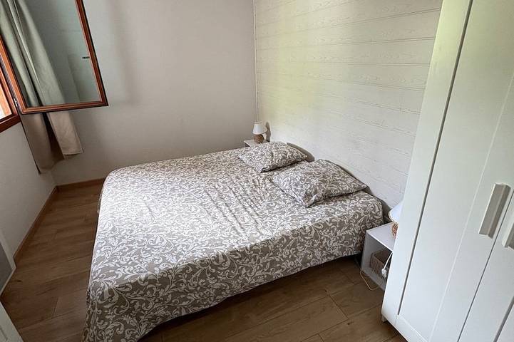 Gîte pour 8 personnes, avec balcon ainsi que jardin et piscine à Arreau - 2