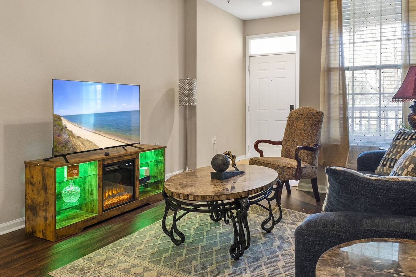 Apartamento entero, Huntsville Mid-City Serenity Oasis - Apartamento privado en comunidad cerrada in Huntsville, Condado de Madison (AL)