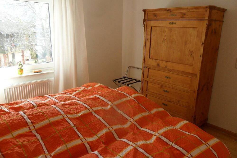Ganze Wohnung, Schön wohnen in der Rhön - Fewo \"Freu Dich!\" in Gersfeld, Rhön-Hessen