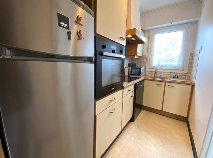 Appartement entier, Appartement 3* Vue Mer 4 personnes et Wifi au centre de Tregastel in Trégastel, Côte de Granit Rose